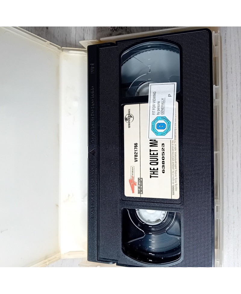 THE QUIET MAN VHS TAPE - RARE RETRO MOVIE SERIES