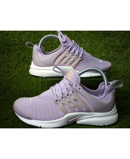 NIKE AIR PRESTO TRAINERS SIZE 4.5 UK WOMENS - GOOD CONDITION
