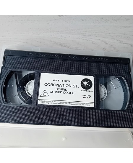 CORONATION STREET BEHIND CLOSED DOORS VHS TAPE - RARE RETRO SERIES - V.RARE 1996