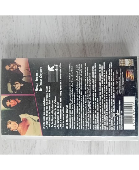 MICHAEL JACKSON THE LEGEND CONTINUES VHS TAPE - RARE RETRO MOVIE SERIES