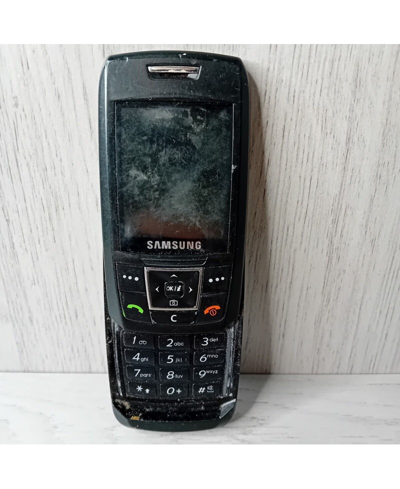 SAMSUNG MOBILE PHONE RETRO VINTAGE - VERY RARE - SPARES OR REPAIRS