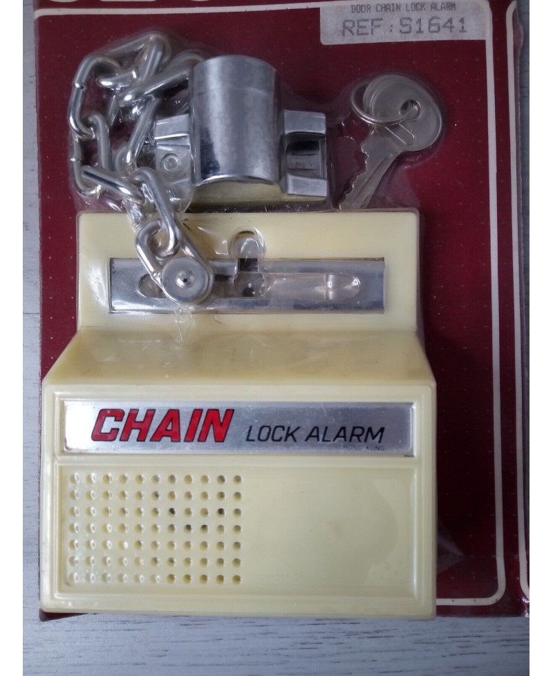 SECURIT DOOR CHAIN ALARM LOCK - VINTAGE VERY RARE 1970,S RETRO ITEM - NEW IN BOX