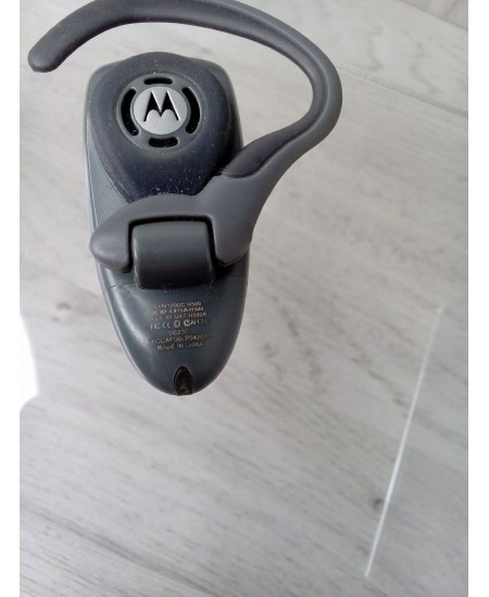 MOTOROLA BLUETOOTH HEADSET H500 - NOT TESTED SPARES OR REPAIRS