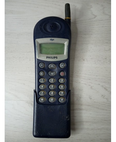 PHILIPS CE168X MOBILE PHONE RETRO VINTAGE - VERY RARE - SPARES OR REPAIRS