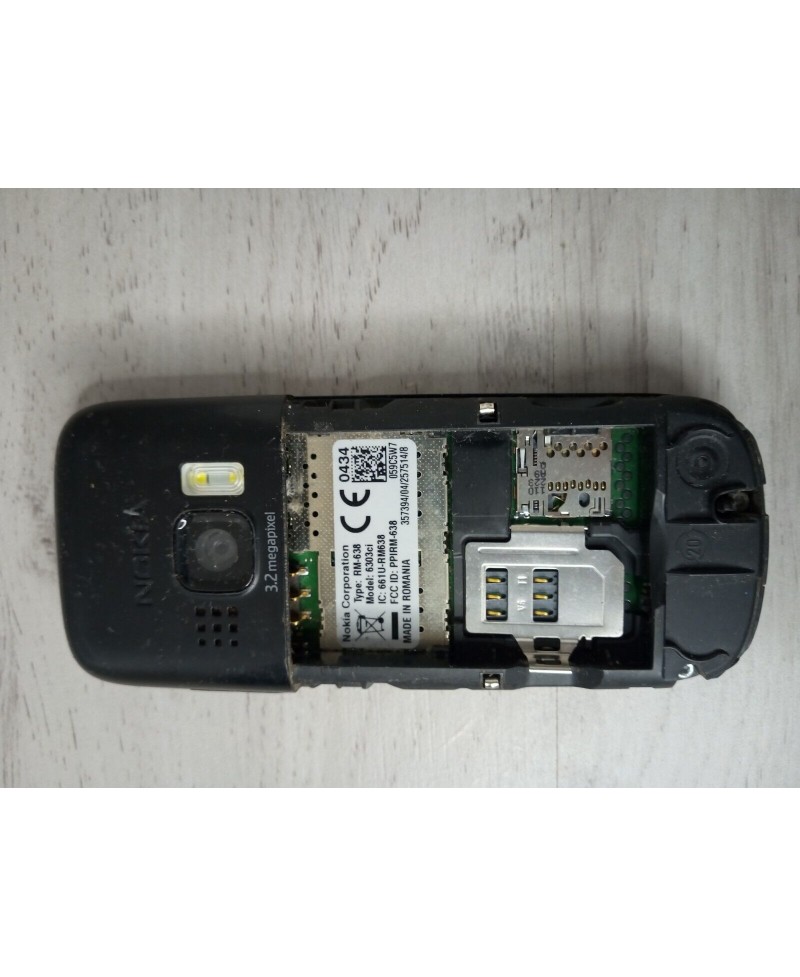 NOKIA 6303CI MOBILE PHONE RETRO VINTAGE - VERY RARE - SPARES OR REPAIRS -