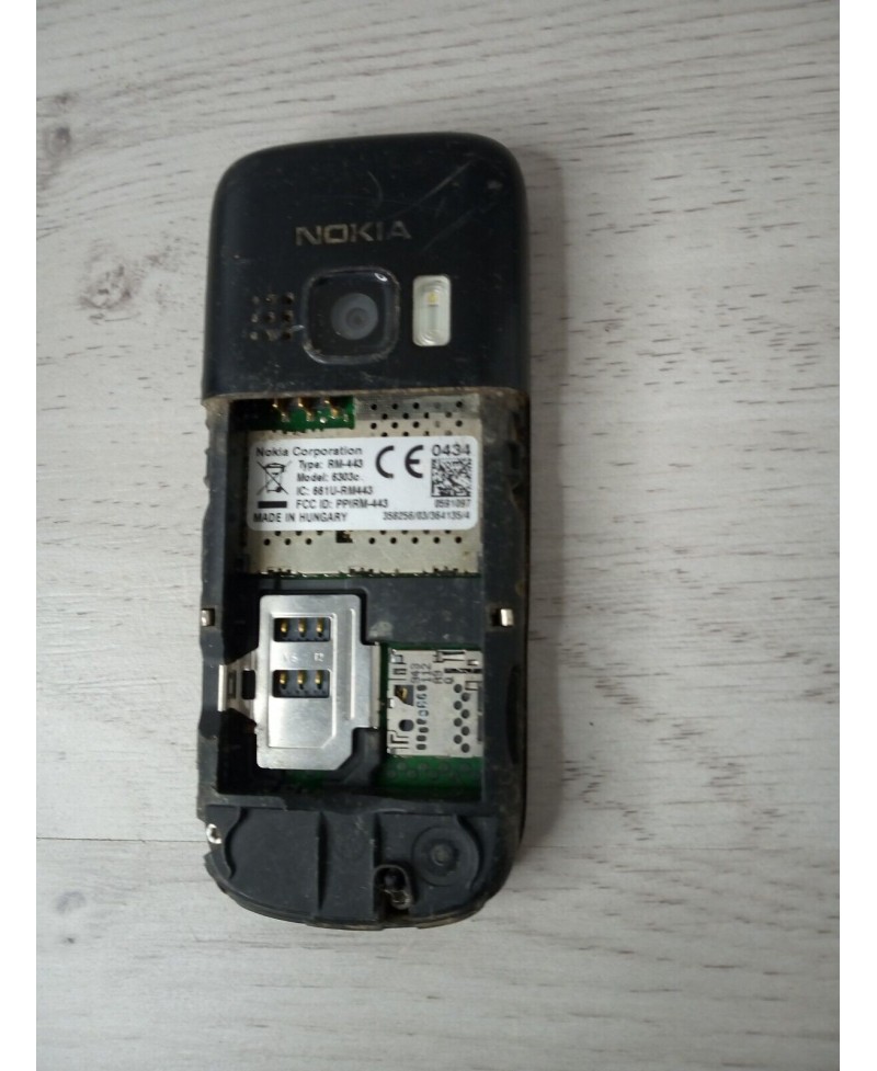 NOKIA 6303 MOBILE PHONE RETRO VINTAGE - VERY RARE - SPARES OR REPAIRS