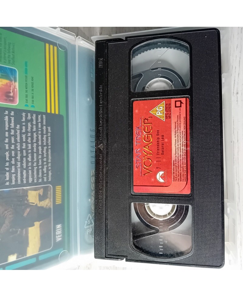 STAR TREK VOYAGER 7.11 VHS TAPE - RARE RETRO MOVIE SERIES