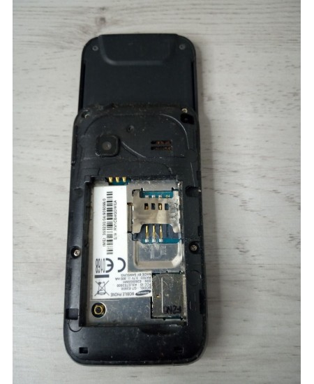 SAMSUNG GT-E2600 MOBILE PHONE RETRO VINTAGE - VERY RARE - SPARES OR REPAIRS