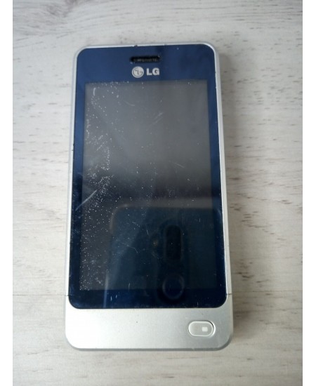 LG GD510 MOBILE PHONE RETRO VINTAGE - VERY RARE - SPARES OR REPAIRS