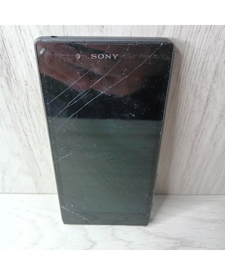 SONY XPERIA MOBILE PHONE NOT TESTED - SPARES PARTS OR REPAIRS SCREEN CRACKED
