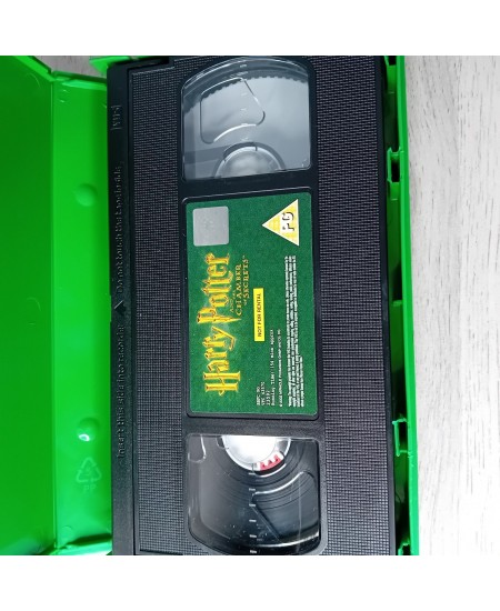 HARRY POTTERCHAMBER SECRETS VHS TAPE - RARE RETRO MOVIE SERIES VINTAGE