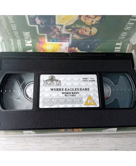 WHERE EAGLES DARE WIDESCREEN VHS - RARE RETRO VIDEO TAPE