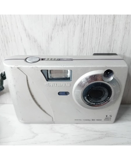 FUJIFILM MX-1500 CAMERA - SPARES OR REPAIRS RETRO VINTAGE