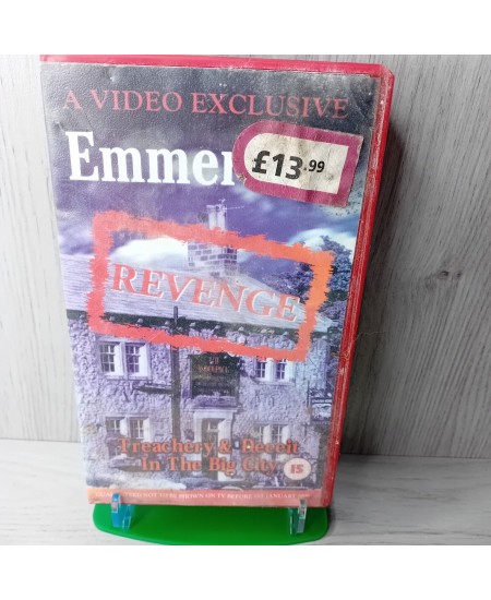 EMMERDALE VIDEO EXCLUSIVE REVENGE VHS - RARE RETRO MOVIE FILM