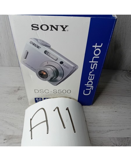 SONY DSC-500 CYBER-SHOT CAMERA IN BOX - TESTED & WORKING - RARE RETRO CAMERA