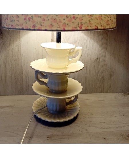 TEA CUP & SAUCER STACKED LAMP HOMEBASE - RARE RETRO LIGHT TABLE LAMP