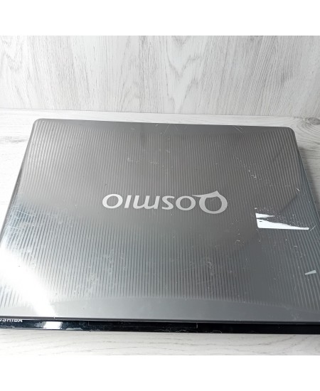 TOSHIBA QOSMIO F50-10Z LAPTOP - NOT TESTED FOR SPARES OR REPAIRS PARTS V.RARE